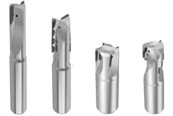 A broad selection of PCD end mills in diameters up to 50 mm are available as standard.