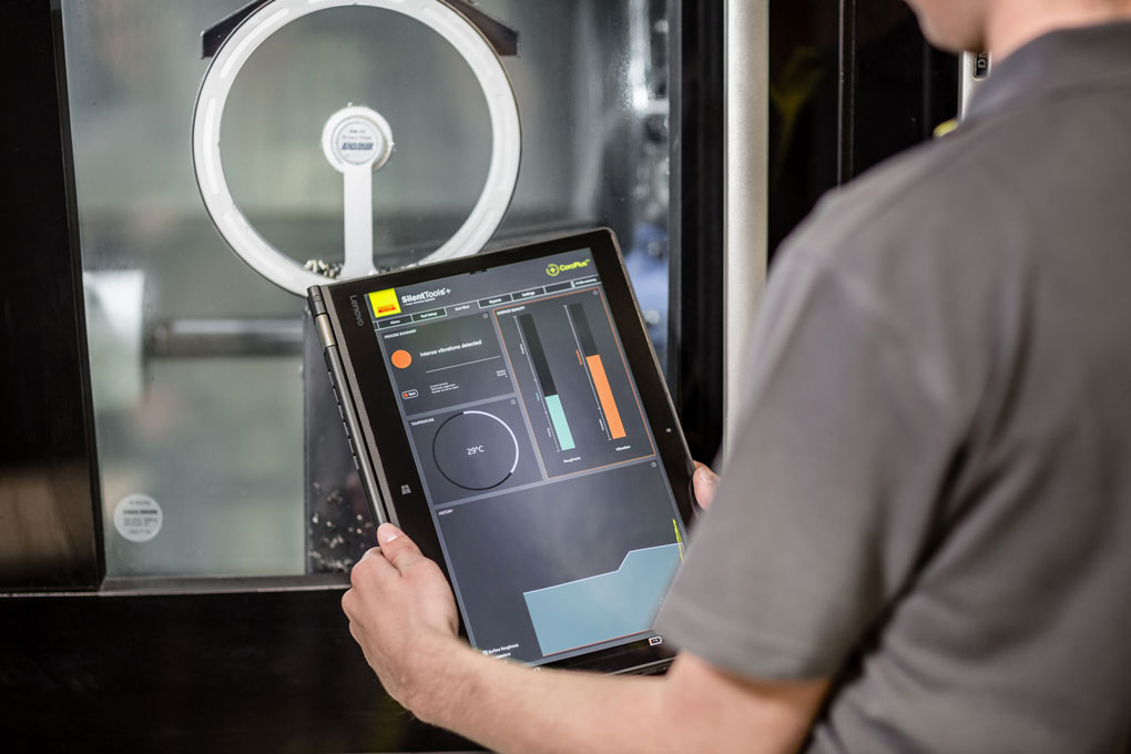 The IIoT now extends even down to the cutting tool and toolholder level, as illustrated in this Silent Tools example from Sandvik Coromant. Image: Sandvik Coromant. 